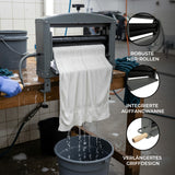Manueller Handwringer mit robusten NBR-Rollen, integrierter Auffangwanne und verlängertem Griffdesign, ideal zum effizienten Auswringen von Textilien