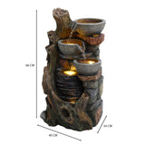 Rustikales elektrisches Wasserspiel mit drei Schalen, aus grauem Stein und Holzoptik, Wasser fließt sanft über die Stufen, 66 cm hoch, 40 cm breit