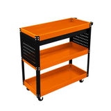 Robuster T-Mech Werkstattwagen in Schwarz und Orange mit drei offenen Ablagen, ideal für Werkzeuge und Zubehör, mobil auf Rollen