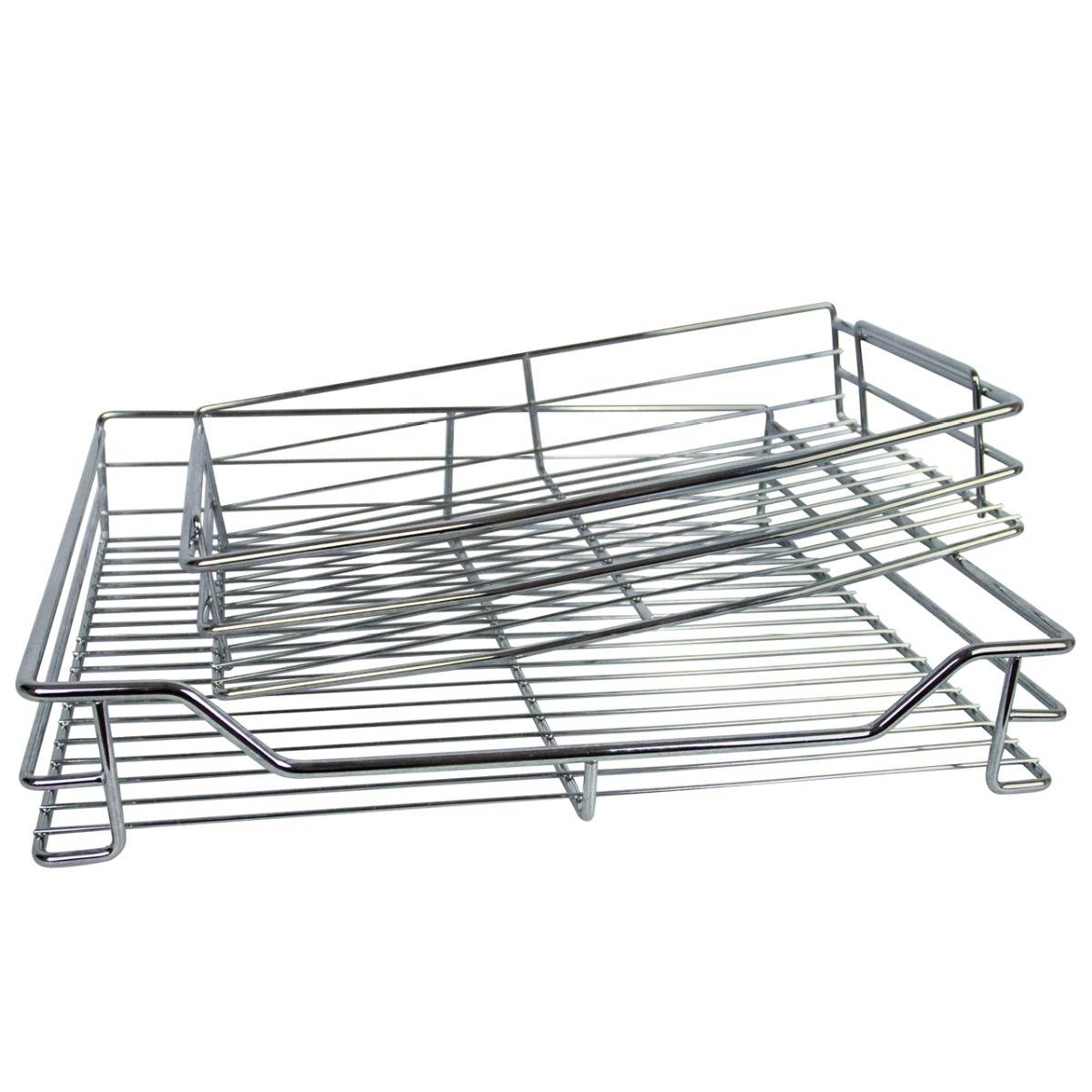Ausziehbarer Edelstahl-Eckschrank in silber, mit einem stabilen, verchromten Gitterdesign, ideal für platzsparende Aufbewahrung in der Küche