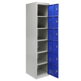 Schließfachschrank mit sechs blauen Türen, grauem Korpus, robustem Metallmaterial und praktischen Lüftungsschlitzen für optimale Belüftung