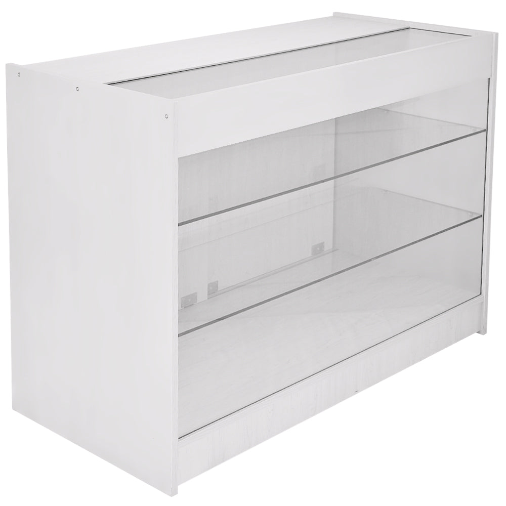 Moderne Verkaufstheke in brillantem Weiß mit klaren Glasregalen, ideal für die Präsentation von Produkten in einem Geschäft oder einer Boutique