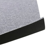 Teppichfliese in Platingrau, 50 x 50 cm, mit weicher, samtiger Oberfläche und stabiler, schwarzer Kante für einfachen Verlegeschutz