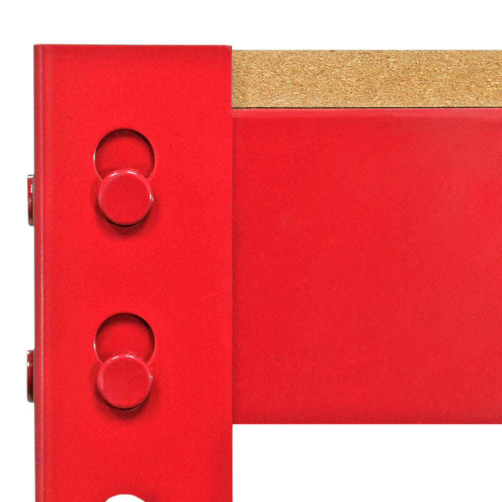 Robuste Werkbank in leuchtendem Rot mit glatter Oberfläche und stabilen, runden Befestigungen, ideal für Werkstätten und kreative Projekte