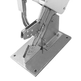 Hochglänzender, silberner Wurstclipper mit präzisen Mechanismen, stabiler Basis und robustem Design für kommerzielle Anwendungen