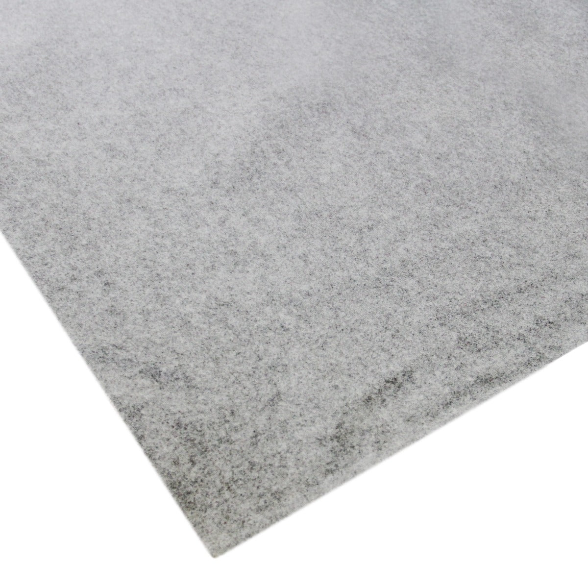 Silbergraue Teppich-Verkleidung aus weichem Material, ideal für VW Transporter, mit glatter Textur und eleganter, neutraler Farbgebung