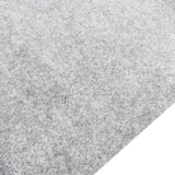 Silbergraue Teppich-Verkleidung mit weicher, samtiger Textur, ideal für Fahrzeuge, zusammen mit fünf Dosen Mehrzweckkleber für einfache Anwendung