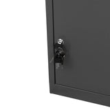 Grauer Paketkasten aus robustem Metall mit einem schlichten Design, ausgestattet mit einem Sicherheitsschloss und zwei Schlüsseln für optimalen Schutz