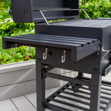 XXL Holzkohlegrill Smoker in Schwarz mit stabiler Ablage, mehreren Haken und robustem Gestell, ideal für Grillabende im Freien