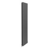 Eleganter anthrazitgrauer Paneelheizkörper mit schlankem Design, 1800 mm hoch und 420 mm breit, ideal für moderne Wohnräume und effiziente Wärmeverteilung