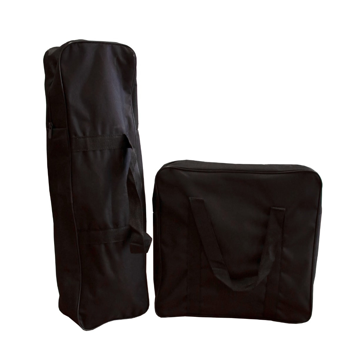 Schwarze Tragetaschen für die 360 Grad Fotokabine, eine lange, schmale Tasche und eine quadratische Tasche mit stabilen Griffen, ideal für den Transport