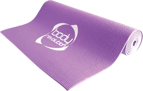 Lila Yogamatte von Body Revolution mit rutschfester, strukturierten Oberfläche und Logo, ideal für Yoga und Fitnessübungen