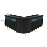 Schwarzes Iris LED Verkaufstheken-Set mit zwei eleganten, abgerundeten Ecken, beleuchtet und mit Glasoberflächen, ideal für Verkaufsräume