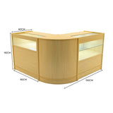 Modulares Adonis LED Ladentheke Set in Ahornfurnier, mit transparenten Glasflächen, abgerundeten Kanten und integrierter LED-Beleuchtung, ideal für Verkaufsräume