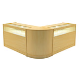 Verkaufstheken-Set aus hellem Ahornholz, modern und elegant, mit beleuchteten Vitrinen und abgerundeten Kanten, ideal für Einzelhandelsumgebungen