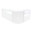 Elegantes Verkaufstheken-Set in Weiß, bestehend aus mehreren Modulen mit glatten Oberflächen und integrierter LED-Beleuchtung für optimale Produktpräsentation