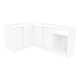 Elegantes Verkaufstheken-Set in Weiß, bestehend aus zwei Ecken, mit glatten Oberflächen, integrierten Schränken und offenen Regalen für optimalen Stauraum
