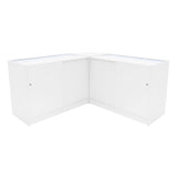 Eckige Verkaufstheken in Weiß, aus robustem Material, mit glatten Oberflächen und integrierter LED-Beleuchtung für moderne Verkaufsräume
