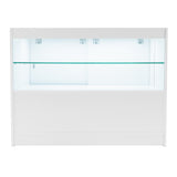 Weißes Andromeda LED Verkaufstheken-Set mit zwei Regalen, glatter Oberfläche, integrierter Beleuchtung und modernem, minimalistischen Design