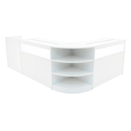 Elegantes, weißes LED Verkaufstheken-Set mit abgerundeten Ecken und offenen Regalen, ideal für moderne Verkaufsräume und Ausstellungen