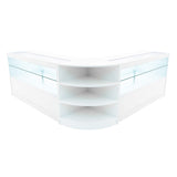 Elegantes Andromeda LED Verkaufstheken-Set in Weiß, mit gläsernen Einlegeböden und runder, offener Ablage für eine moderne Präsentation