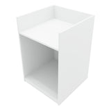 Weißes Verkaufstheken-Set aus hochwertigem Material, mit klaren Linien und modernem Design, ideal für Einzelhandelsumgebungen