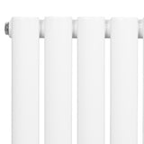 Weißer Gliederheizkörper mit TRV Chromventilen, 600mm x 1200mm, glänzende Oberfläche und klare, moderne Linien für effiziente Wärmeverteilung