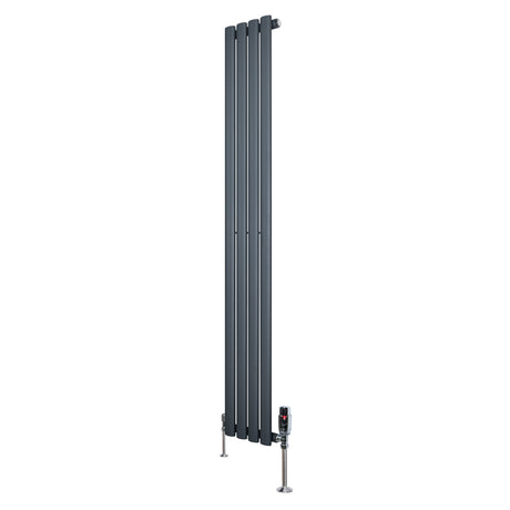 Eleganter Gliederheizkörper in Anthrazitgrau mit TRV Chromventilen, 1600mm hoch und 240mm breit, bietet stilvolle Wärme und moderne Ästhetik