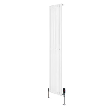 Hochformatiger, weißer Gliederheizkörper mit TRV Chromventilen, 1800mm x 360mm, schlankes Design und glatte Oberflächen für moderne Innenräume