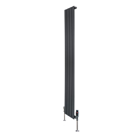 Flachheizkörper in Anthrazitgrau, 1600mm x 280mm, mit vertikalen Lamellen und modernen Ventilen, ideal für stilvolle Heizlösungen