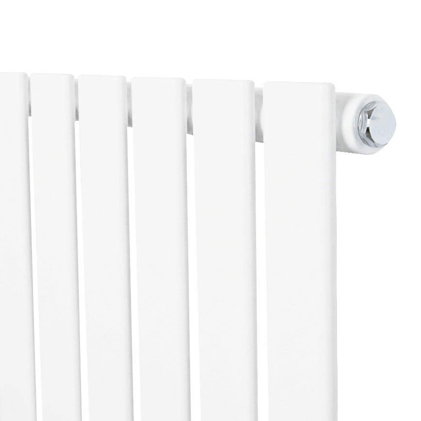Flachheizkörper in Weiß, 1800mm x 420mm, mit glatten, vertikalen Lamellen und einem modernen, minimalistischen Design für effiziente Wärmeabgabe