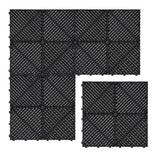 Belüftete Garagenbodenfliesen in Schwarz, quadratische Form mit rutschfester Oberfläche und diagonalen Rillen für optimale Drainage und Stabilität