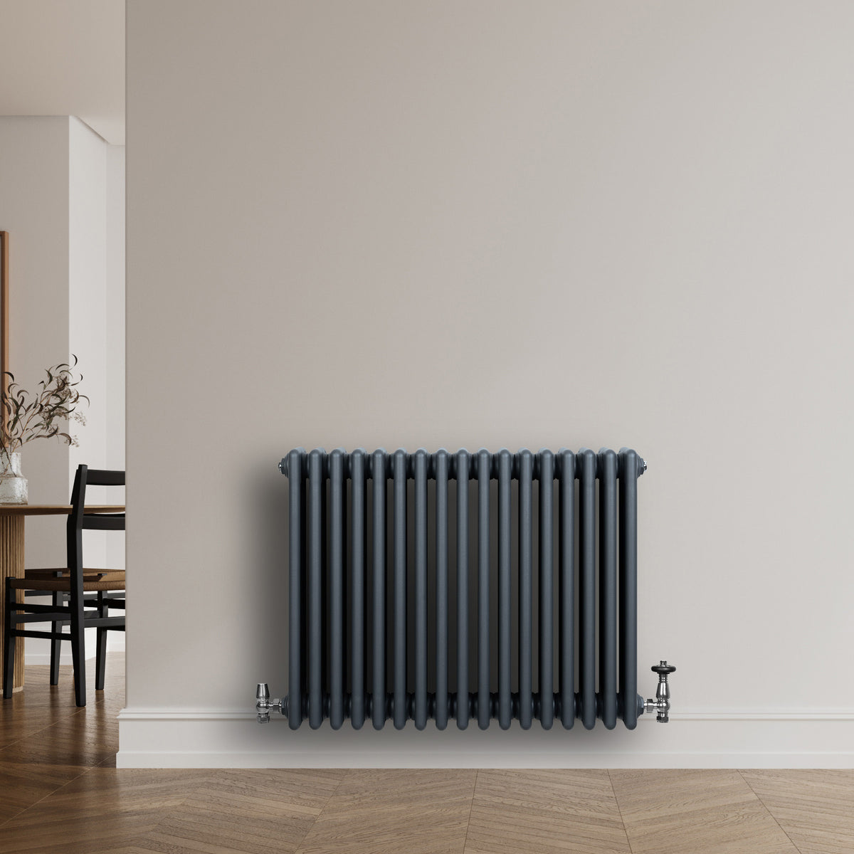 Röhrenheizkörper 4 Säulen mit TRV Chromventile – 600mm x 785mm – Anthrazitgrau