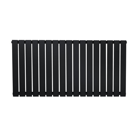 Flachheizkörper in elegantem Schwarz, 600mm x 1190mm, mit schlanken, vertikalen Lamellen für moderne Heizlösungen und stilvolle Innenräume