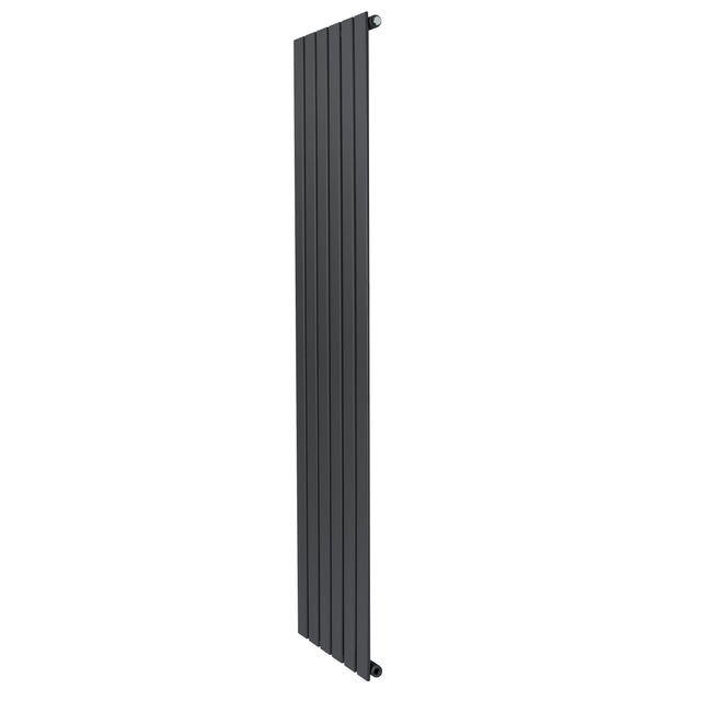 Flachheizkörper in Anthrazitgrau, 1800mm x 420mm, mit schlanken, vertikalen Lamellen und glatter Oberfläche für modernes Raumdesign