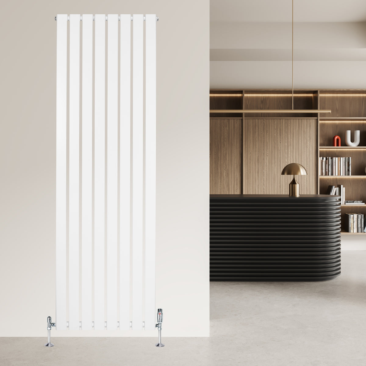 Flachheizkörper in Weiß, 1800mm x 560mm, mit schlanken vertikalen Lamellen und modernen, minimalistischen Design, ideal für zeitgemäße Wohnräume
