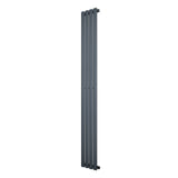 Eleganter Gliederheizkörper in Anthrazitgrau, 1800mm x 240mm, mit glatten, vertikalen Lamellen und modernem Design für stilvolle Heizlösungen