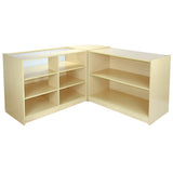 Moderne Zenith Ladentheke in hellem Holz mit offenen Regalen, ideal für Verkaufsräume, bietet viel Stauraum und ansprechendes Design