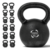 Schwarze Kettlebell aus Gusseisen mit 12 kg, runde Form, strukturierte Oberfläche und breiter Griff für sicheren Halt während des Trainings