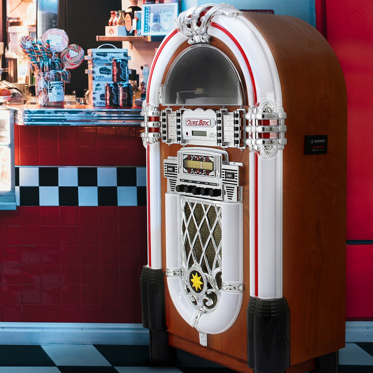 Retro 50er Jahre Jukebox in Holzoptik mit glänzenden Chromdetails, bunten Lichtern und einem nostalgischen Design, ideal für Musikliebhaber