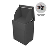 Grau lackierter Paketkasten mit abgerundeter Oberseite, stabiler Metallkonstruktion und Tür mit Schlüssel, ideal für die sichere Paketannahme