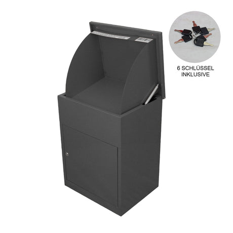 Grau lackierter Paketkasten mit abgerundeter Oberseite, stabiler Metallkonstruktion und Tür mit Schlüssel, ideal für die sichere Paketannahme