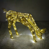 Goldenes Reh mit LED-Beleuchtung, filigranes Design, glitzernde Oberfläche, in gebückter Haltung, ideal für festliche Dekorationen